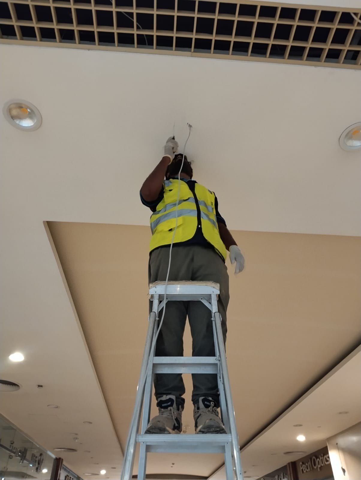 Huawei Wi-Fi with Captive Portal - Khalidiya Mall, Abu Dhabi